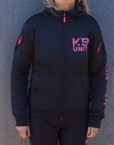 https://www.k9-k4.be/files/modules/products/1574/photos/product_zipper-hoody-lady-front.JPG